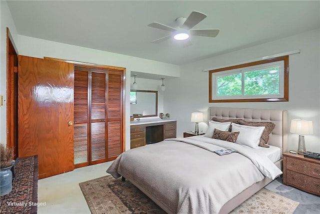3473 Old Pulaski Rd, Wilmington Twp, PA 16105 - bedroom with a closet and ceiling fan