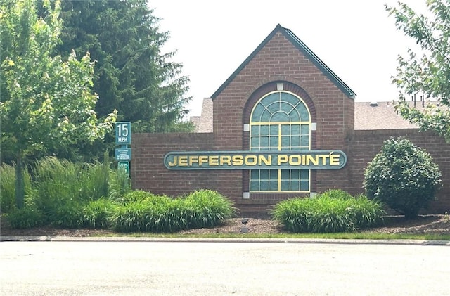 6422 Jefferson Pointe Cir, Jefferson Hills, PA 15025 - view of community sign