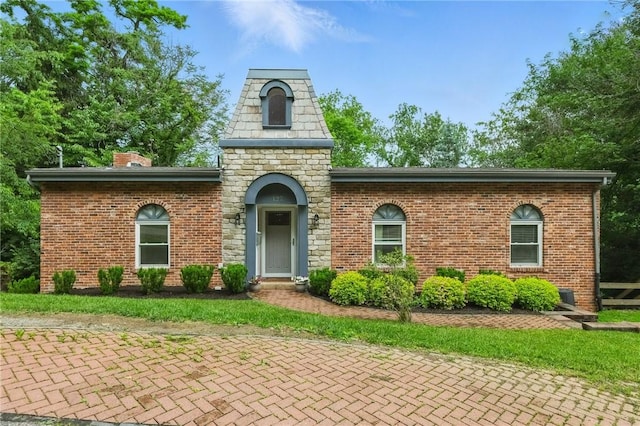127 Fairfax Rd, Forest Hills Boro, PA 15221 - photo 1