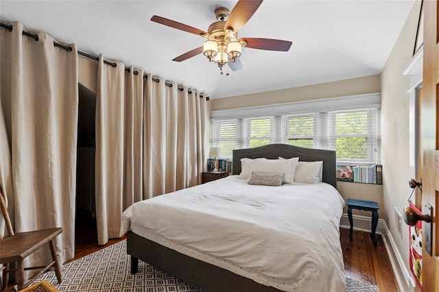 6909 Meade St, Point Breeze, PA 15208 - bedroom with wood finished floors and a ceiling fan