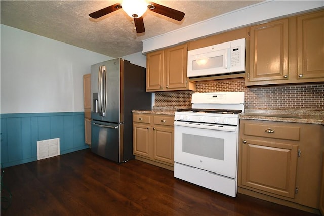 794 Mercer Rd, Center Twp But, PA 16001 - kitchen with white appliances, ceiling fan, dark wood-style flooring, light countertops, and a textured ceiling