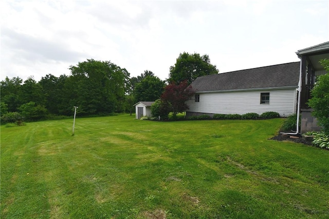 794 Mercer Rd, Center Twp But, PA 16001 - view of grassy yard featuring a storage unit