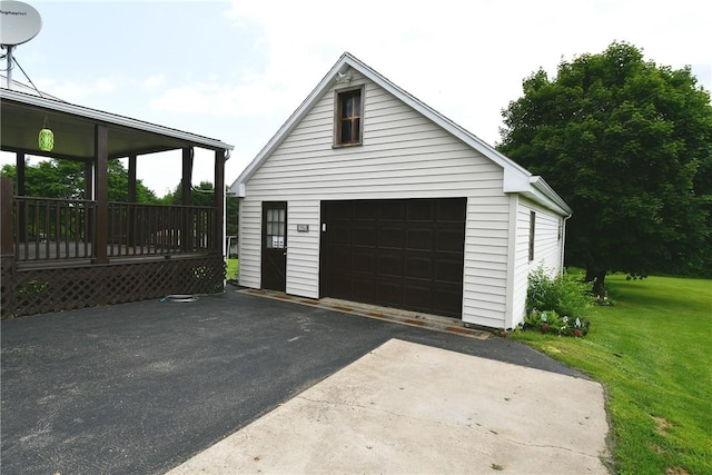 794 Mercer Rd, Center Twp But, PA 16001 - view of detached garage