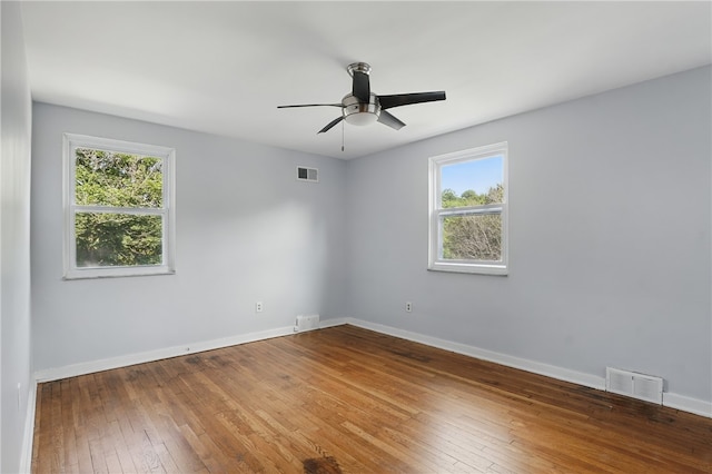 3917 Beechwood Blvd, Squirrel Hill, PA 15217 - unfurnished room with healthy amount of natural light, wood-type flooring, and a ceiling fan