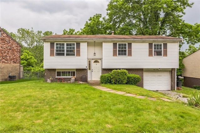 329 Golden Gate Dr, Verona, PA 15147 - photo 1