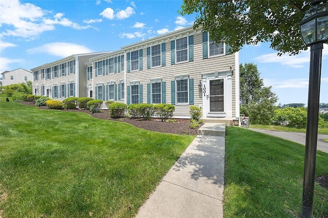 1001 Raymond Dr, North Fayette, PA 15071 - photo 3