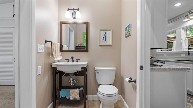 1451 Keystone St, Natrona Hts/Harrison Twp, PA 15065 - bathroom featuring a sink and recessed lighting