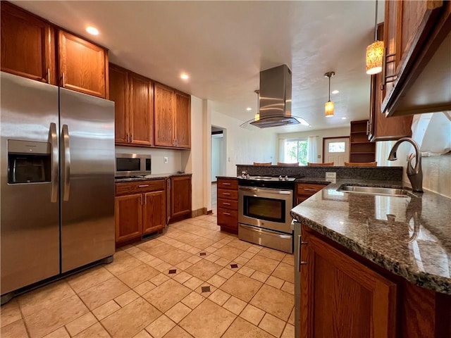 408 Marion Ave, Forest Hills Boro, PA 15221 - photo 2