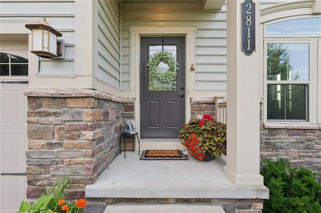 2811 De Paul Ct, Franklin Park, PA 15143 - entrance to property featuring stone siding