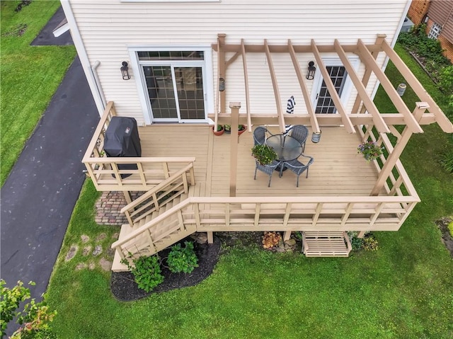 2026 Darlington Rd, Chippewa Twp, PA 15010 - deck featuring a lawn