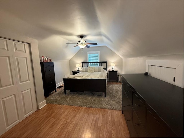 341 Deer Creek Rd, Clinton Twp, PA 16056 - bedroom featuring light wood-type flooring, vaulted ceiling, and ceiling fan