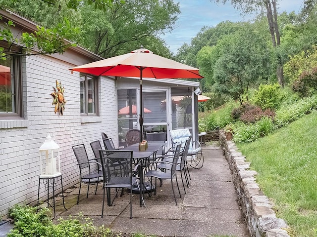 776 Elm Spring Rd, Mt Lebanon, PA 15243 - view of patio / terrace with outdoor dining space