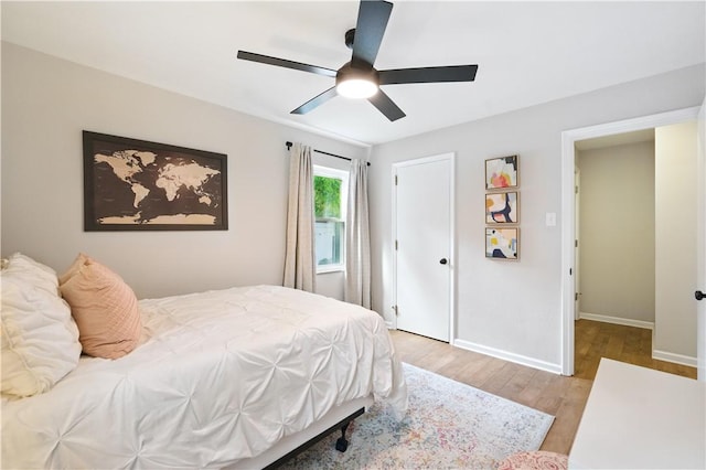 110 Simon Ave, Ross Twp, PA 15237 - bedroom with light wood-style floors and a ceiling fan