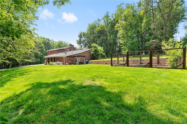 4077 Clarkland Ave, Hampton, PA 15101 - view of green lawn