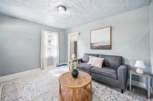209 George St, Farrell, PA 16121 - living area with a textured ceiling