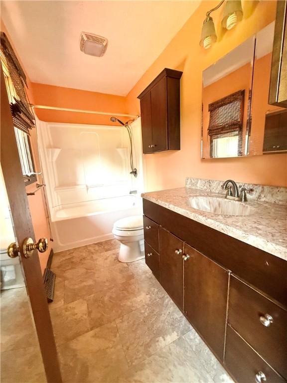 155 Anoka, Neshannock Twp, PA 16105 - full bathroom featuring shower / bathtub combination and vanity