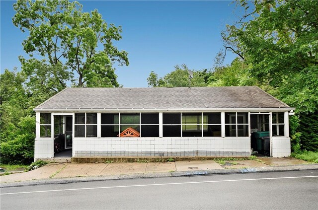 815 S Central Ave, North Strabane, PA 15317 - photo 1