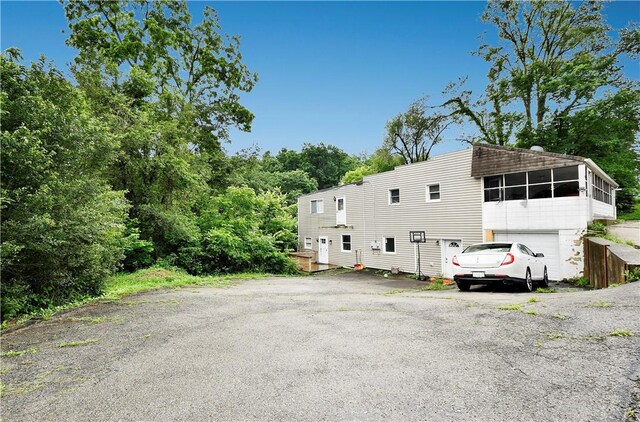815 S Central Ave, North Strabane, PA 15317 - photo 4