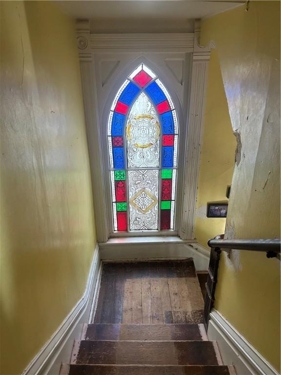 511 Arthur Ave, Scottdale, PA 15683 - stairs with wood finished floors