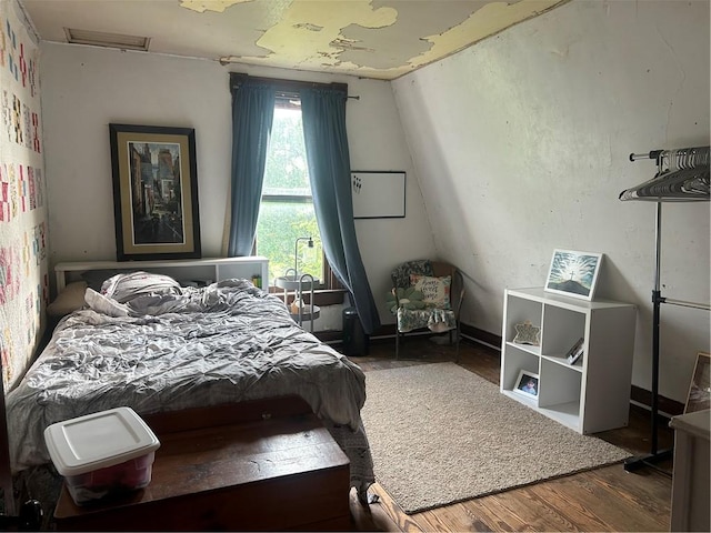 511 Arthur Ave, Scottdale, PA 15683 - bedroom featuring wood finished floors