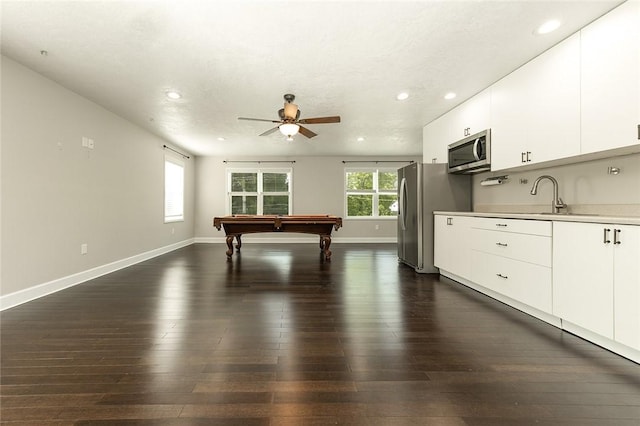 453 Falls Ave, Neshannock Twp, PA 16105 - game room featuring a ceiling fan, recessed lighting, dark wood-style floors, and billiards table