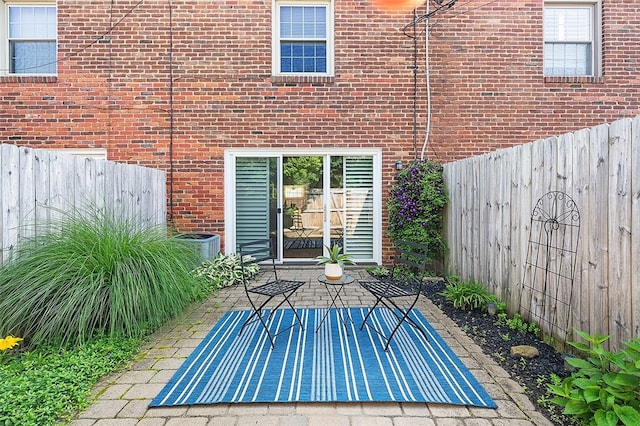 158 Jamestown Ct, Pittsburgh, PA 15216 - view of patio / terrace