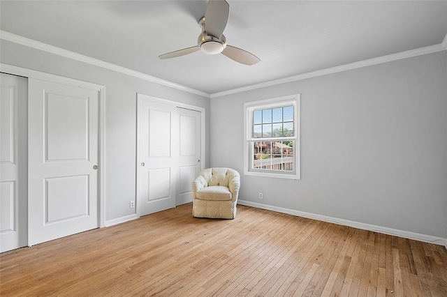 158 Jamestown Ct, Pittsburgh, PA 15216 - living area featuring light wood-style flooring, crown molding, and ceiling fan