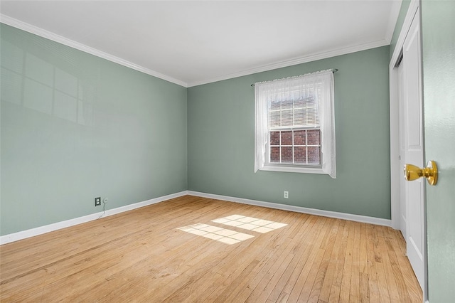 158 Jamestown Ct, Pittsburgh, PA 15216 - empty room featuring crown molding and light wood-style flooring