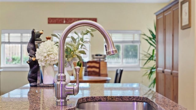422 S Lang Ave, Point Breeze, PA 15208 - kitchen view of stone counters