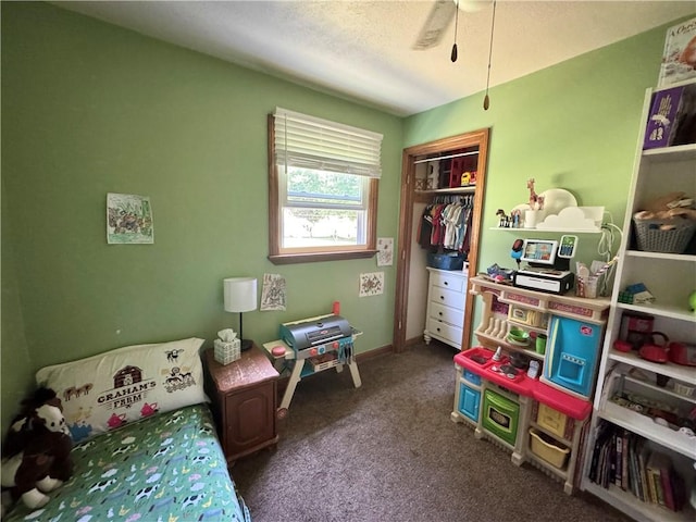 326 Aiken Rd, Shenango Twp Law, PA 16101 - bedroom with carpet floors, a closet, and a textured ceiling