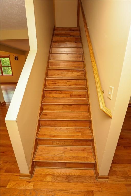 158 Snowdrift Rd, Nottingham, PA 15330 - stairway featuring wood finished floors
