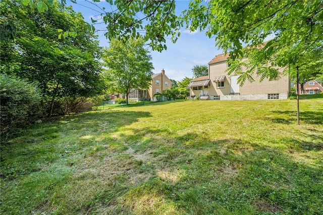 1324 Maple Ave, Verona, PA 15147 - view of grassy yard
