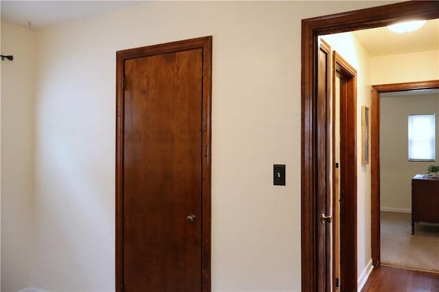 1006 Grandview Ave, Ross Twp, PA 15237 - hall featuring baseboards and wood finished floors