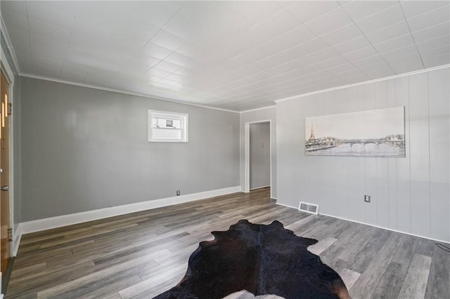 1723 Kimball Ave, Arnold, PA 15068 - empty room with wood finished floors and ornamental molding