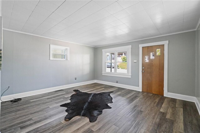 1723 Kimball Ave, Arnold, PA 15068 - foyer entrance featuring crown molding and dark wood-style flooring