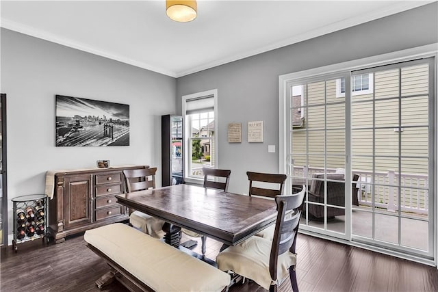 413 Cayuga Cir, Marshall, PA 16046 - dining room featuring dark wood-type flooring and crown molding