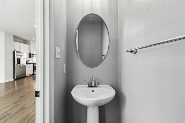489 Nolan Cir, Cranberry Twp, PA 16066 - bathroom featuring wood finished floors