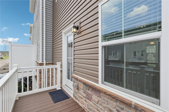 489 Nolan Cir, Cranberry Twp, PA 16066 - view of wooden balcony featuring a wooden deck