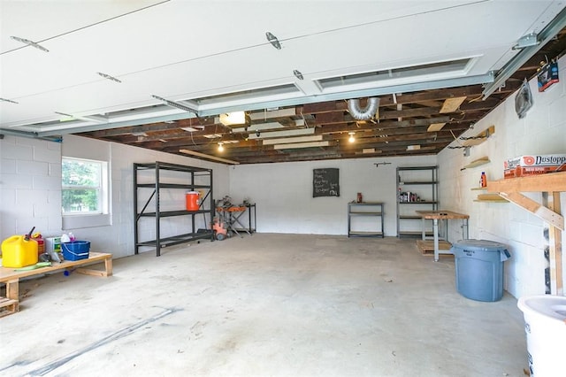 1431 Monastery Dr, Latrobe, PA 15650 - view of garage