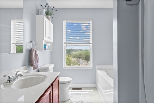 1020 Granite Dr, South Fayette, PA 15057 - full bath featuring vanity, healthy amount of natural light, and a tub