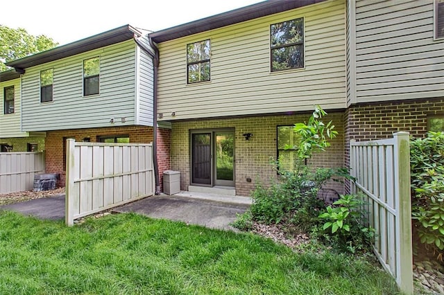 146 Glenwood Dr, Monroeville, PA 15146 - photo 4