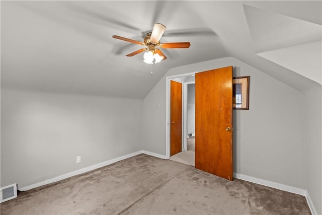 1031 Stratmore St, Ingram, PA 15205 - bonus room featuring carpet flooring, a ceiling fan, and vaulted ceiling