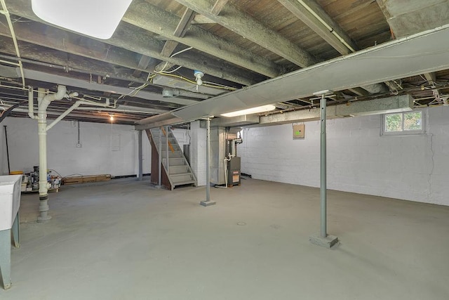 1586 Jackson St, Aliquippa, PA 15001 - basement with stairway