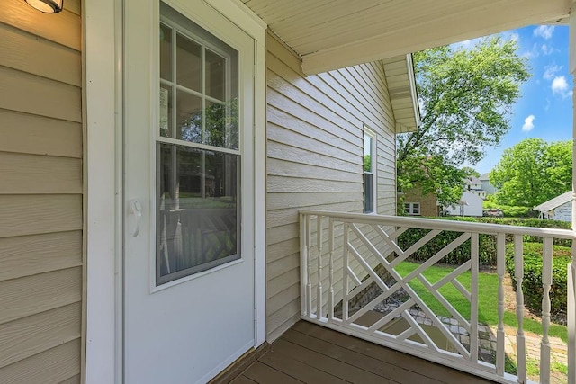 1586 Jackson St, Aliquippa, PA 15001 - view of wooden terrace