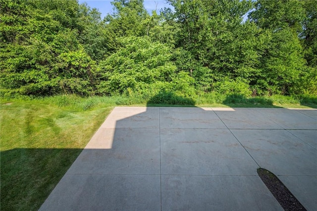 101 Creekside Dr, Buffalo Twp, PA 16055 - view of patio / terrace
