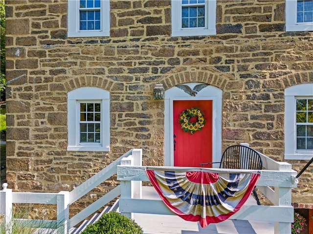 117 Havers Hill Rd, Jefferson/Mather, PA 15344 - property entrance with brick siding