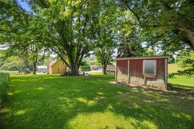 943 State Route 66, Gilpin Twp, PA 15690 - view of grassy yard with a storage shed