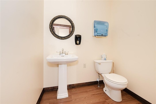 669 Franklin St, Cherryhll Twp/Clymer, PA 15728 - half bath featuring toilet and wood finished floors