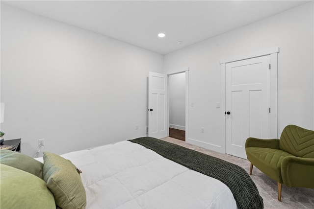 521 Creek Rd, Smith, PA 15019 - carpeted bedroom with recessed lighting