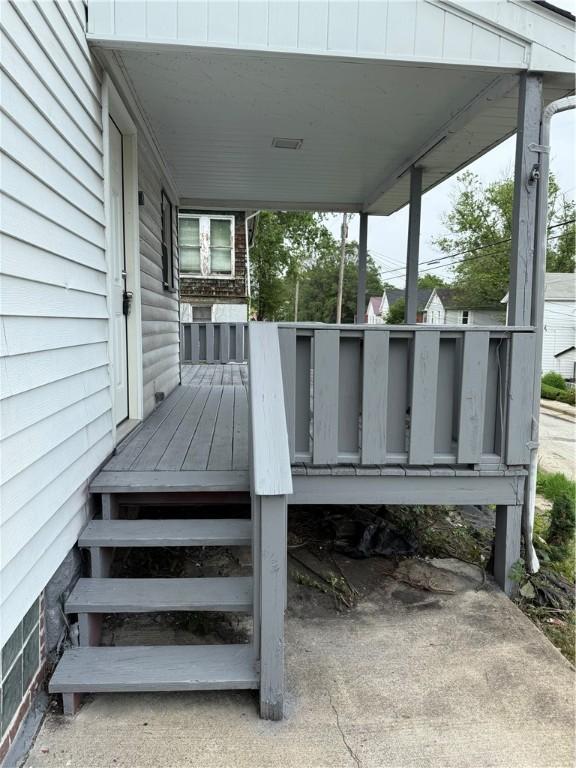 9 E Gaskill Ave, Jeannette, PA 15644 - photo 18
